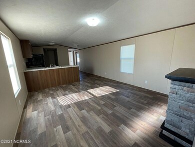 106 Littleton St, Midway Park, NC 28544 - photo 2