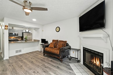 5681 Mango Ln unit 102D, Hilliard, OH 43026 - photo 7