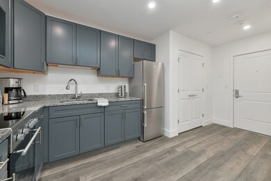 585 Essex St unit 619, Lynn, MA 01901 - photo 3