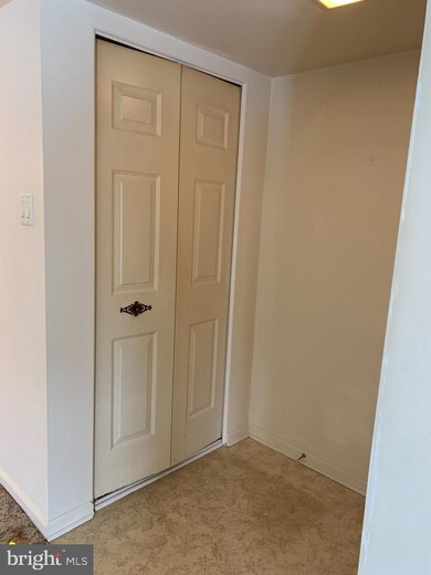 87 Oakridge Dr, Langhorne, PA 19047 - photo 7