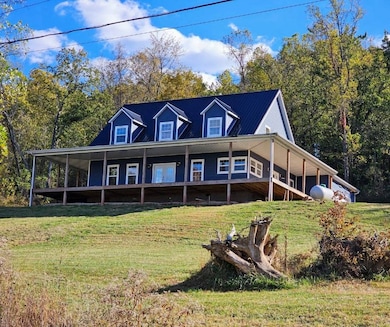 869 Belle Rd, Point Pleasant, WV 25550 - photo 2