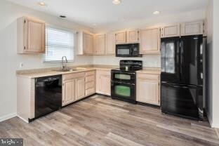 770 209th St, Pasadena, MD 21122 - photo 5