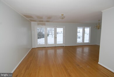 13501 Prices Distillery Rd, Clarksburg, MD 20871 - photo 3