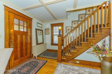 67 Ludlow St, Saratoga Springs, NY 12866 - photo 3
