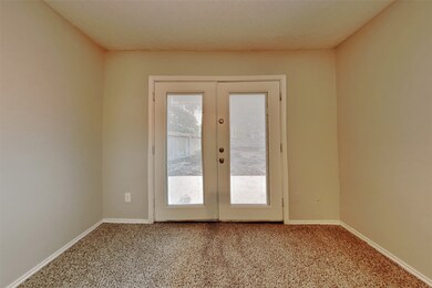 15 S Drifting Leaf Ct, Spring, TX 77380 - photo 7