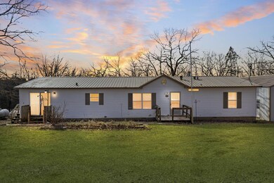460 Davis Rd, Forsyth MO (2)