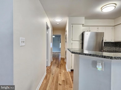 6923 Victoria Dr unit K, Alexandria, VA 22310 - photo 5