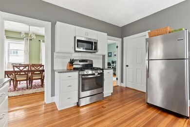 16 Henry St unit 16, Medford, MA 02155 - photo 3