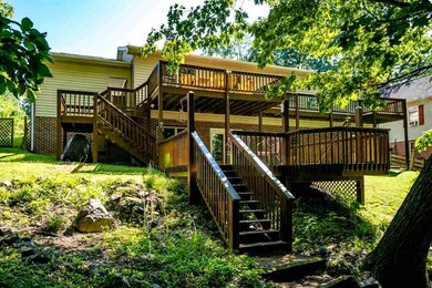 1065 Carriage Dr, Harrisonburg, VA 22801 - photo 4