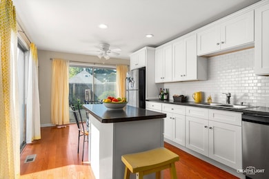 117 Boulder Hill Pass unit 117, Montgomery, IL 60538 - photo 5