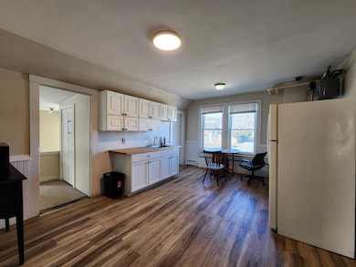 8 Maple Avenue, Bar Harbor, Maine