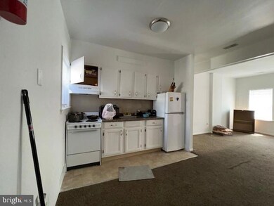 423 E 9th St, Wilmington, DE 19801 - photo 2