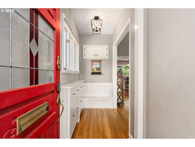 Entrance/Foyer