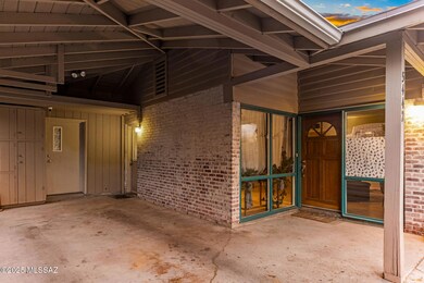 7-web-or-mls-5442 E 7th St - MLS Images