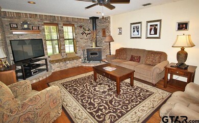 13683 County Road 220, Tyler, TX 75707 - photo 3