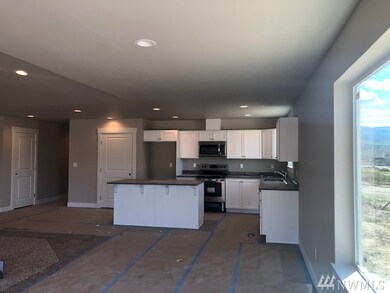 2291 S Mystical Loop, East Wenatchee, WA 98802 - photo 5