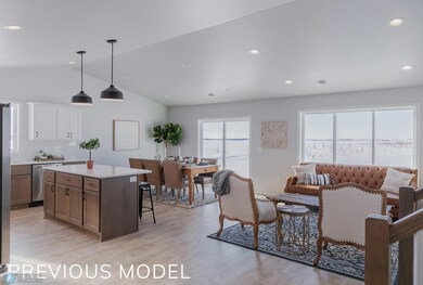 7332 29th St S, Fargo, ND 58104 - photo 4