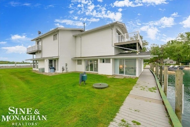 9675 S Channel Dr, Harsens Island, MI 48028 - photo 4