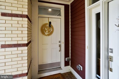 2404 Potomac Ave unit 101, Alexandria, VA 22301 - photo 2