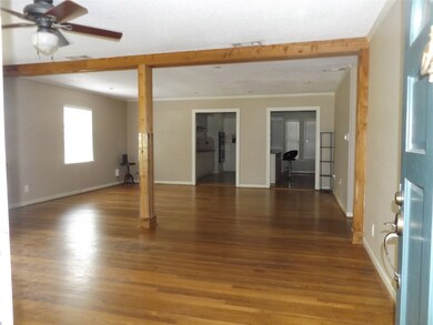 212 W 34th St, Houston, TX 77018 - photo 4