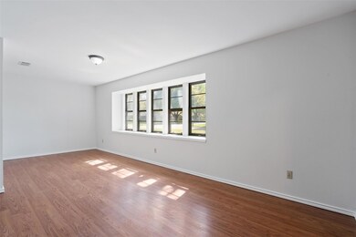 921 Stonelake Dr, Cleburne, TX 76033 - photo 7