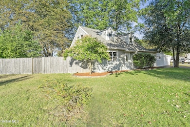 6-web-or-mls-1076-outer-dr