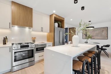 4 Wyman Ct unit 4, Winchester, MA 01890 - photo 3