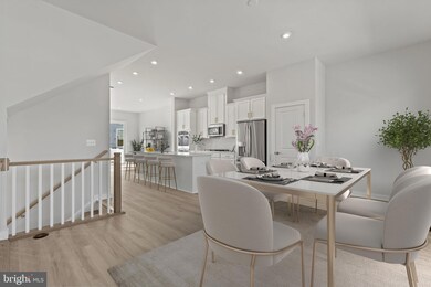 18343 Moss Garden Rd, Dumfries, VA 22026 - photo 5