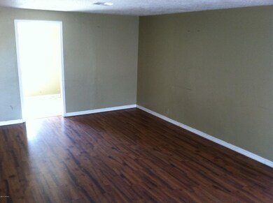 498 N Colorado St, Chandler, AZ 85225 - photo 2