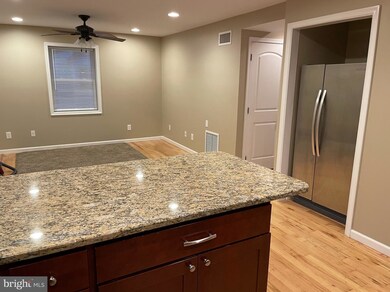 205 Lippincott Ave unit 2, Ardmore, PA 19003 - photo 5