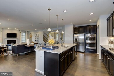 15202 Governors Park Ln unit D004, Upper Marlboro, MD 20772 - photo 4