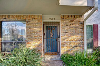 10292 Longmont Dr unit 404, Houston, TX 77042 - photo 2