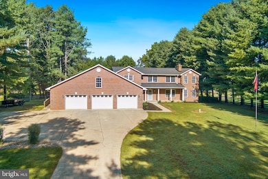 3045 Holland Cliffs Rd, Huntingtown, MD 20639 - photo 2