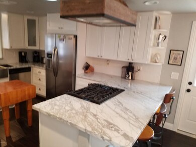 kitchen f