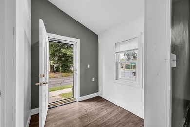 15 Silver St, West Springfield, MA 01089 - photo 6