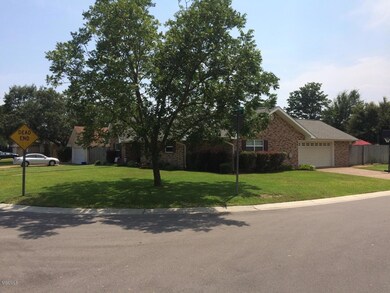 677 Mulberry Front