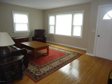 6307 Apex Dr, Louisville, KY 40219 - photo 3