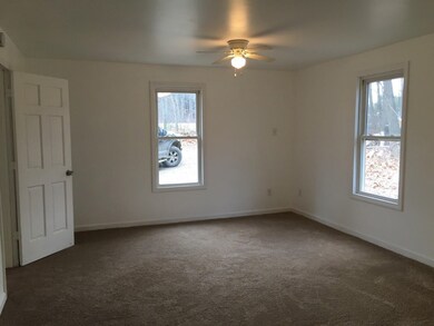 152 S Pine Banks Rd, Putney, VT 05346 - photo 3