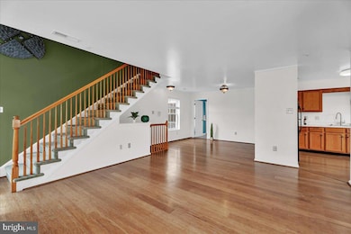 5606 Riverfront Dr unit 5606, Palmyra, NJ 08065 - photo 4