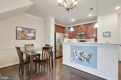 43595 Helmsdale Terrace, Chantilly, VA 20152 - photo 5