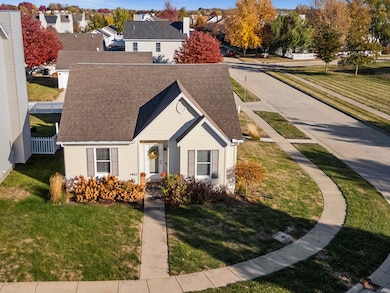 1402 River Landing St, Normal, IL 61761 - photo 2