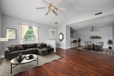 9931 Thornhill Run, Fishers, IN 46038 - photo 4