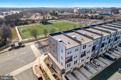 13330 Arrowbrook Centre Dr, Herndon, VA 20171 - photo 2