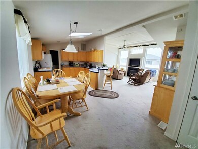 414 Willow St SW, Orting, WA 98360 - photo 4