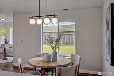 1424 SW 352nd Ct, Federal Way, WA 98023 - photo 6