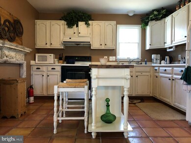 0 Atoka Rd unit 1000176258, Marshall, VA 20115 - photo 3