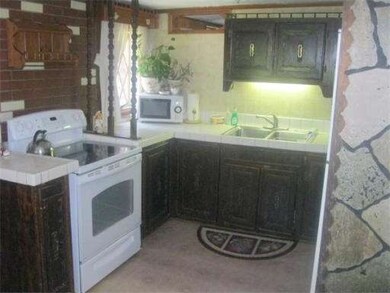 451 Summer St, Rockland, MA 02370 - photo 2