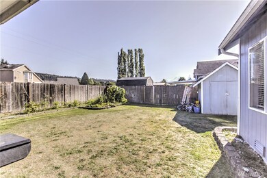 310 Orting Ave NW, Orting, WA 98360 - photo 5