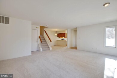 9322 Grazing Terrace, Montgomery Village, MD 20886 - photo 7