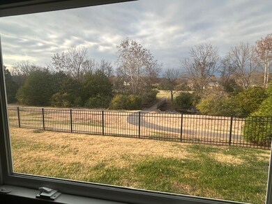 395 Devon Chase Hill unit 6501, Gallatin, TN 37066 - photo 2